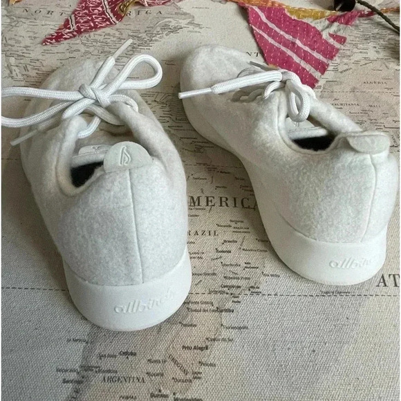 Allbirds Size W9 Cream Wool Runner - Picture 5 of 8